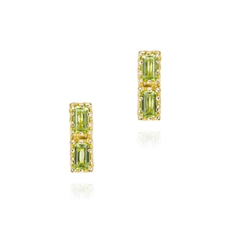 Pendientes midi con olivino rectangular en baño de oro 18k