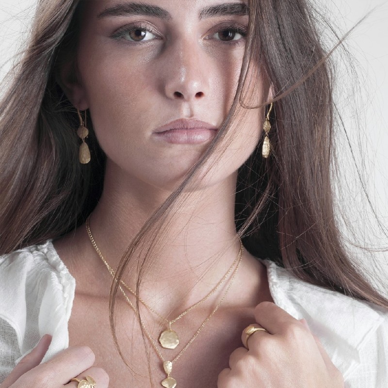 Pendientes ESSENTIAL de Plata.  Baño de Oro 18k