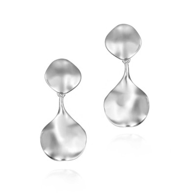 Pendientes largos de gotas orgánicas de plata de ley 925