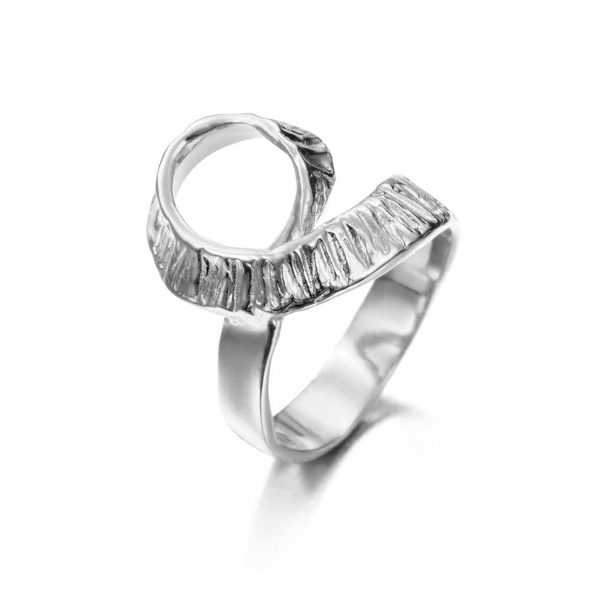 Organic texture ring in 925 sterling silver