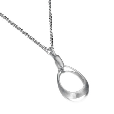 Colgante oval en plata de ley 925