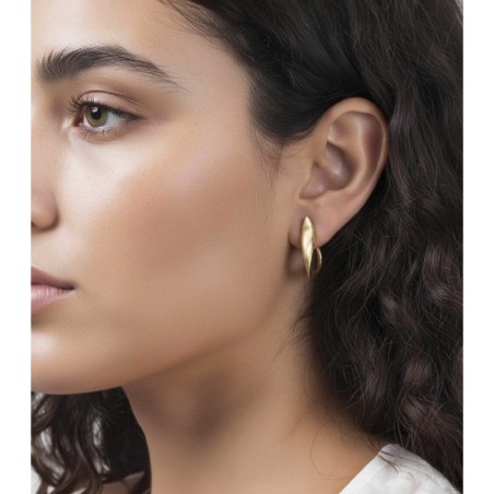 Pendientes LOVE de Plata. Baño de Oro 18k