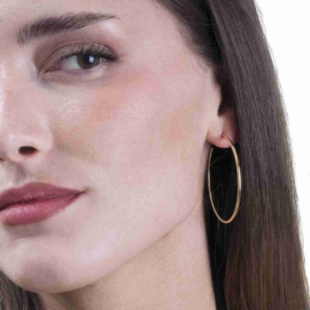 Thin hoop earrings in Gold vermeil
